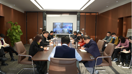 1230新聞稿-駐馬店市產(chǎn)業(yè)投資集團有限公司召開學習貫徹落實黨的十九屆六中全會精神專題宣講報告會(2)831.png