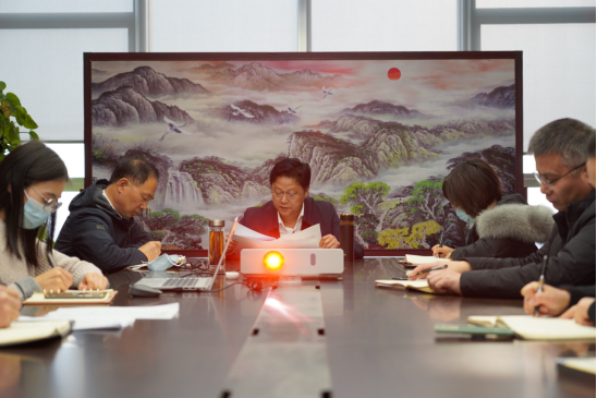 2.6市產(chǎn)業(yè)集團(tuán)開展集中學(xué)習(xí)五屆市紀(jì)委三次全會精神活動236.png